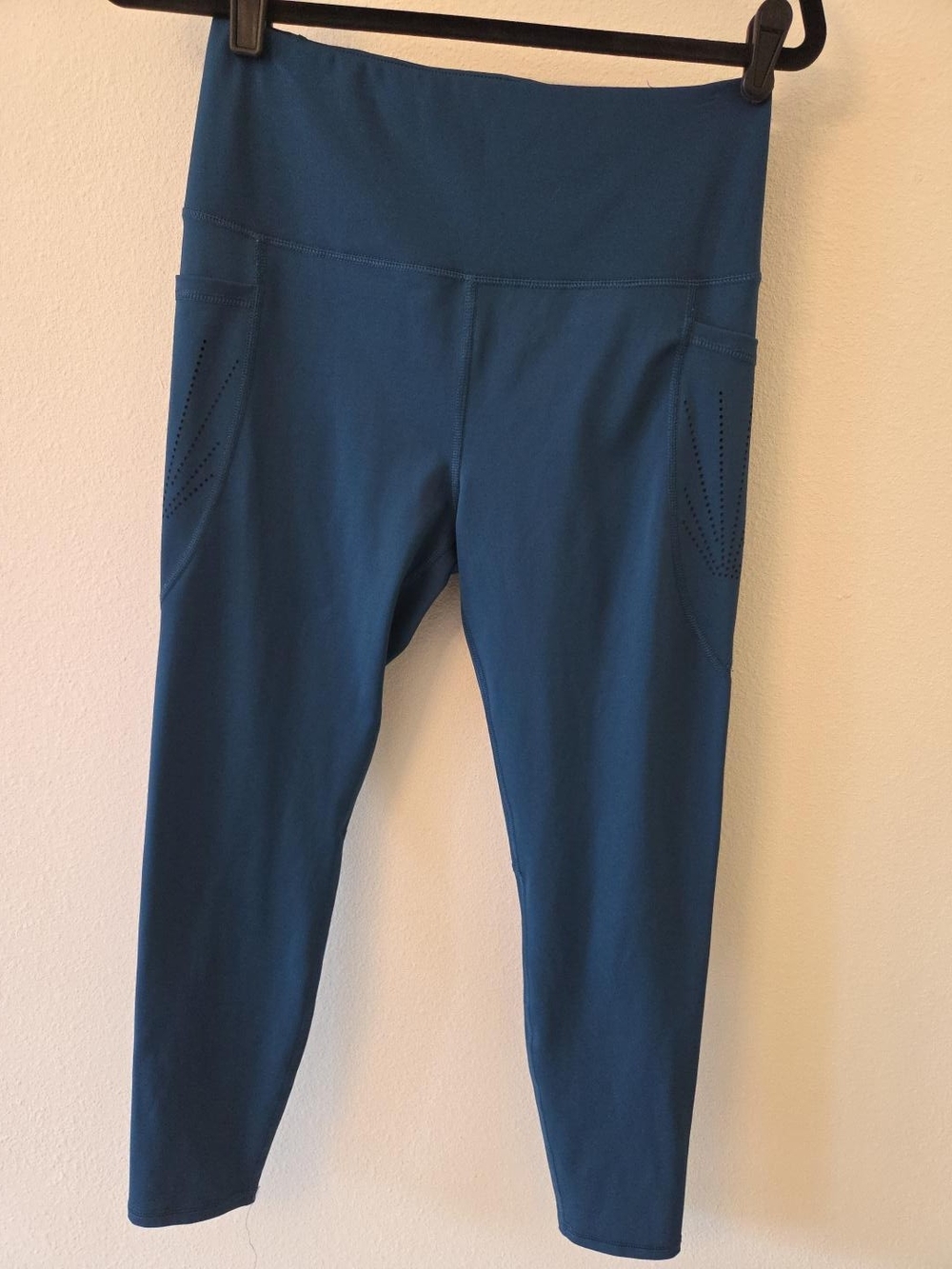 Adrienne Vittadini Navy High-Waist Leggings with Side Pocket - Picture 2 of 5